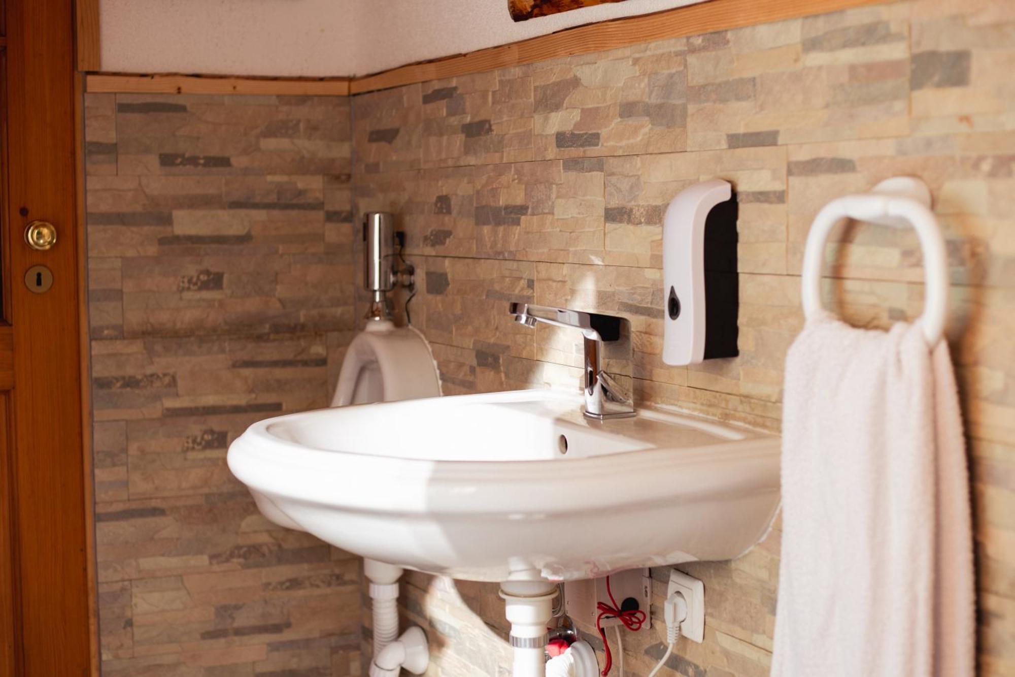 Lika Story Apartment Josipdol Ngoại thất bức ảnh